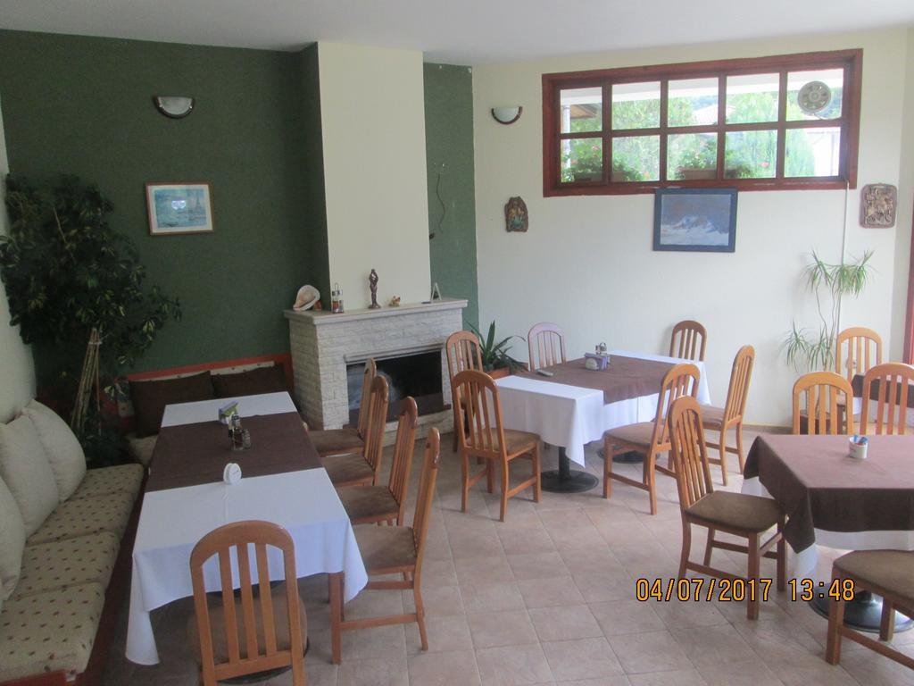 Fisherman'S Hut Family Hotel Beden Eksteriør billede